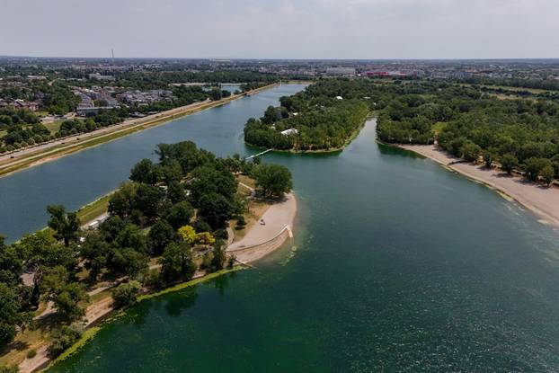 Misteriozna rupa na dnu Jaruna: Što se krije ispod površine omiljenog zagrebačkog jezera? 