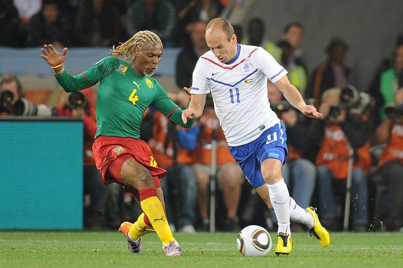 Soccer - 2010 FIFA World Cup South Africa - Group E - Cameroon v Netherlands - Green Point Stadium