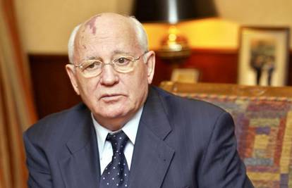 Gorbačov: Neovisnost Kosova opasan presedan