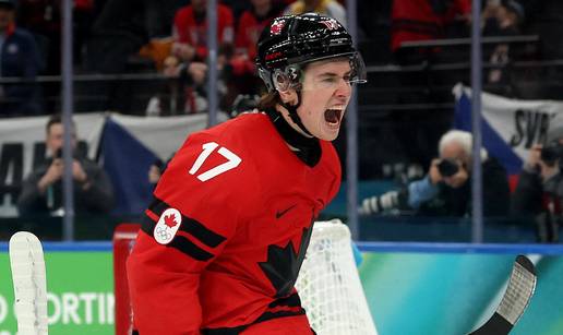 Novi 'hrvatski' superstar osvaja hokeja&scaron;ki svijet: Djed je s Krka, ru&scaron;i rekorde na Zimskim igrama