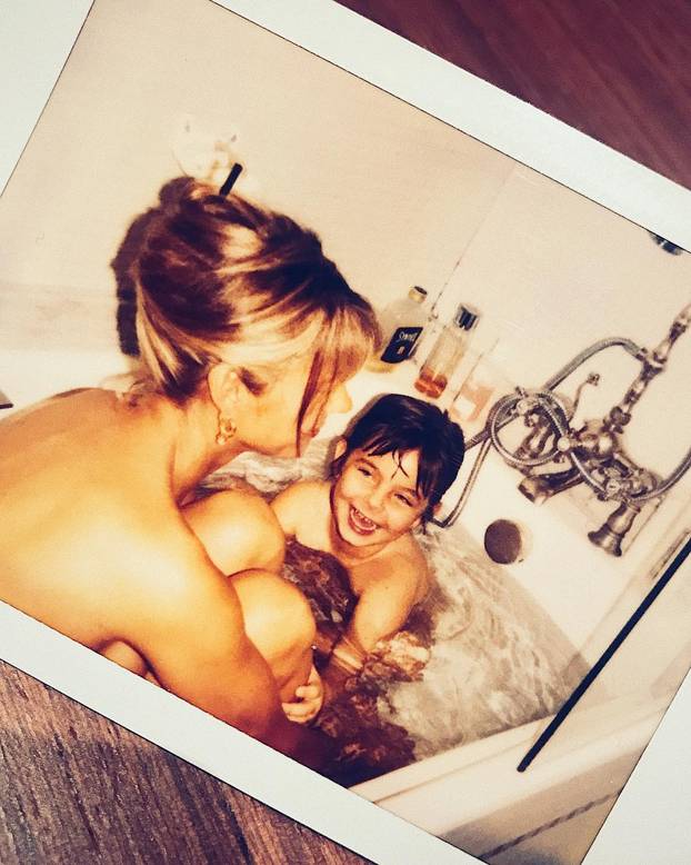 FOTO Ona ljubi F1 prvaka, a s drugim je vozačem dobila dijete