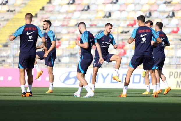Rijeka: Trening Hrvatske nogometne reprezentacije bez Marka Livaje koji je napustio reprezentaciju
