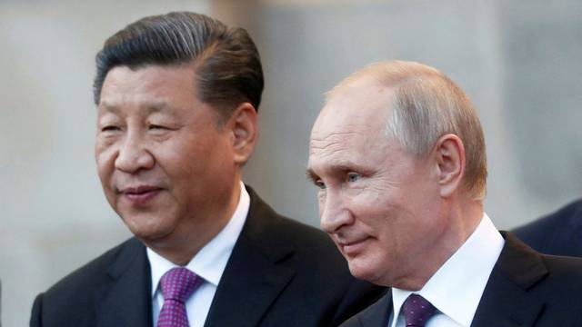 Kremlj oštro demantira: Xi nije upozorio Putina da ne koristi nuklearno oružje u Ukrajini!