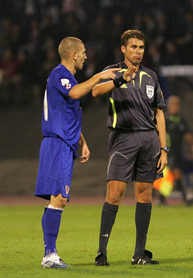 ARHIVA - 2006. Zagreb: Vatreni i "maksimirska krtica" srušili su Englesku 