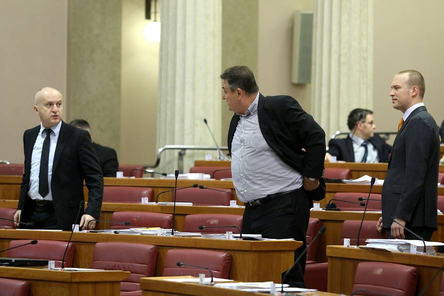 Čačić poručio Hrelji: Naravno, svatko se češe gdje ga svrbi