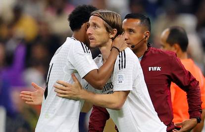 VIDEO Luka je 'kralj' Madrida! On izlazi iz igre, a na tribinama svi stoje. Marcelo mu se klanja