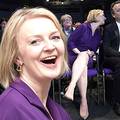 Svjetski mediji o ostavci Liz Truss: 'Od trijumfa do kraha'