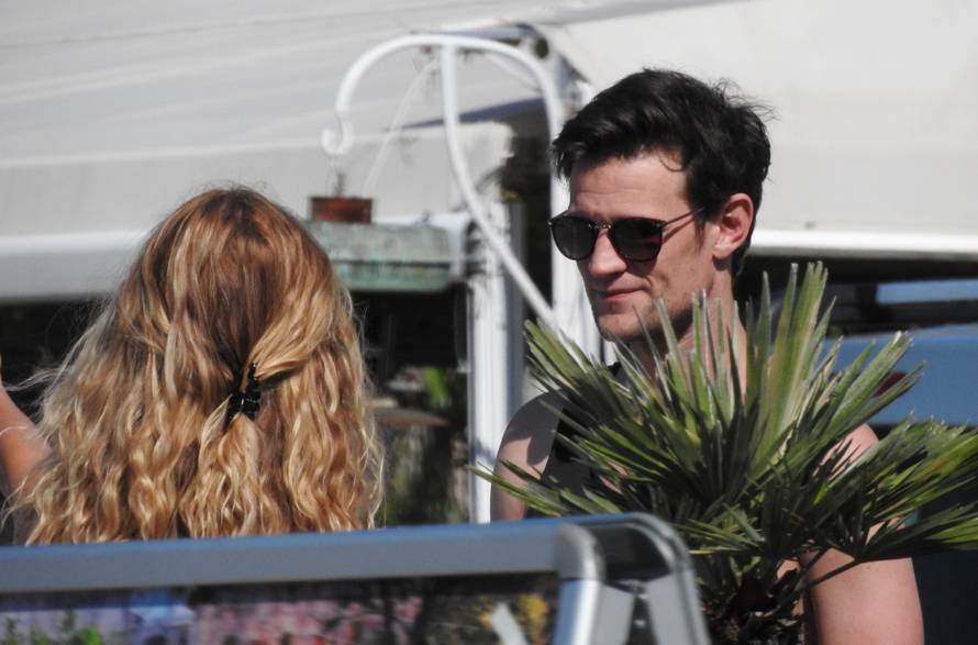 Na Visu je i 'Dr. Who': Zvijezde uživaju na suncu s bližnjima