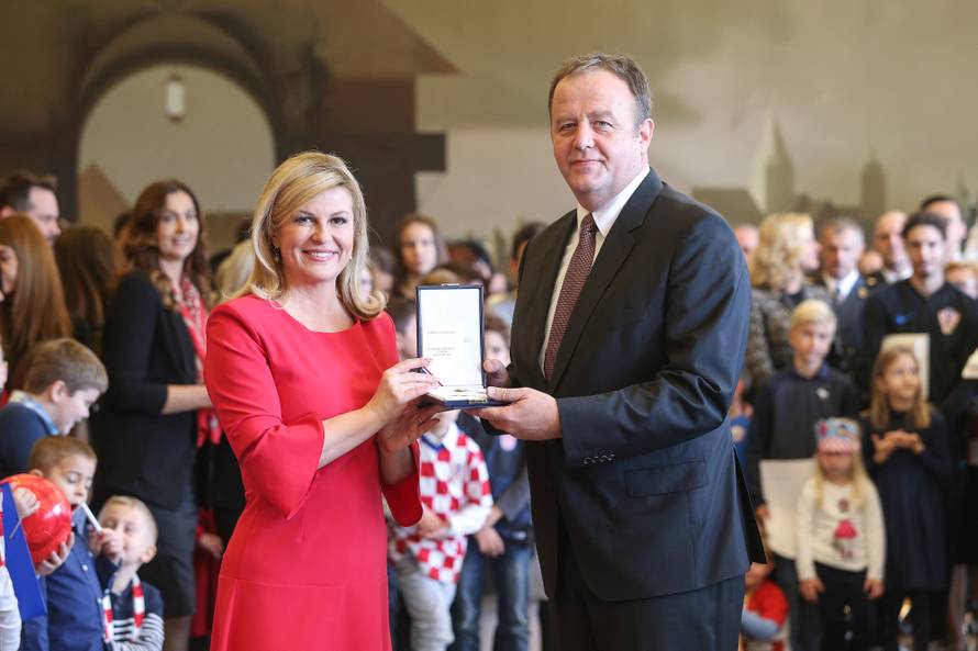 Kolinda je odlikovala Vatrene: Svijet je vidio tko su Hrvati...