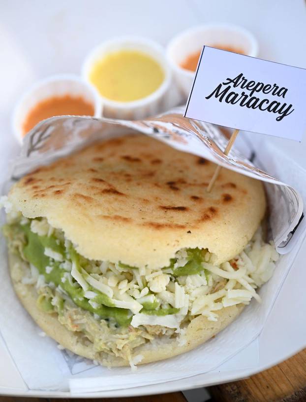 Zagreb: Započeo Festival Fiesta Latina na  Strossmayerovom trgu