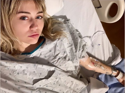Miley je opet završila u bolnici: Hitno su joj operirali glasnice...