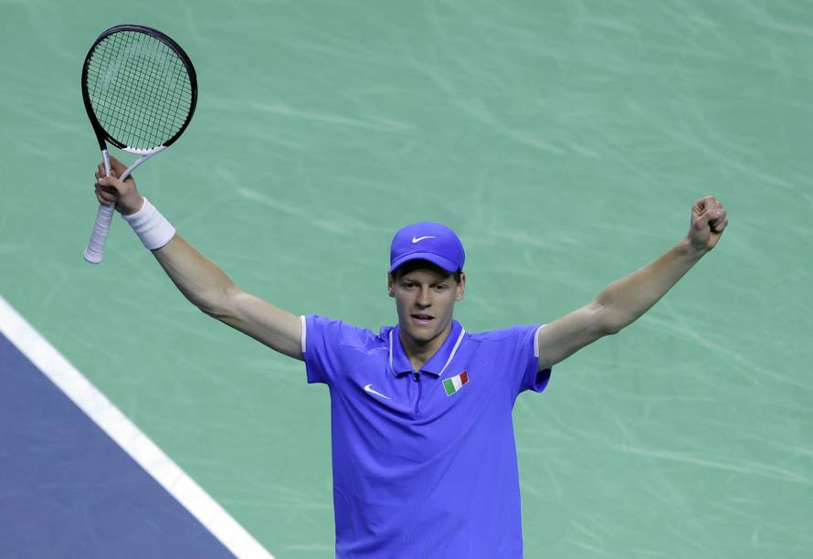 Davis Cup Finals - Final - Italy v Netherlands