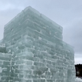 VIDEO Spektakularna ledena palača polako se priprema za Zimski karneval u Americi