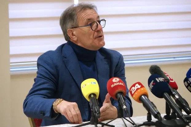 FOTO Mamić ponovno nosio sat koji vrijedi 150 tisuća eura