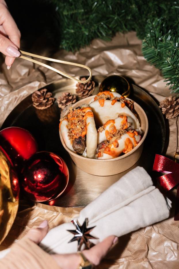 Sarma, tacosi, bunsi i više: Evo što se može isprobati na Legendarnom Adventu na Trgu