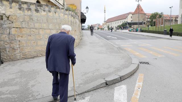 Zagreb: Umirovljenici spadaju u najugroženiju skupinu građana zbog poskupljenja