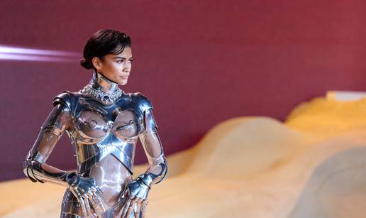 Zendaya ili robot? Glumica je na premijeru stigla u neobičnom kostimu: 'Ovo je baš čudno...'