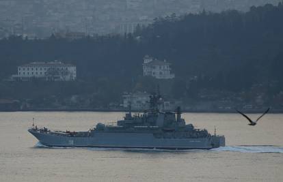 Ruski razarač zapucao da se  turski brod ne bi zabio u njih