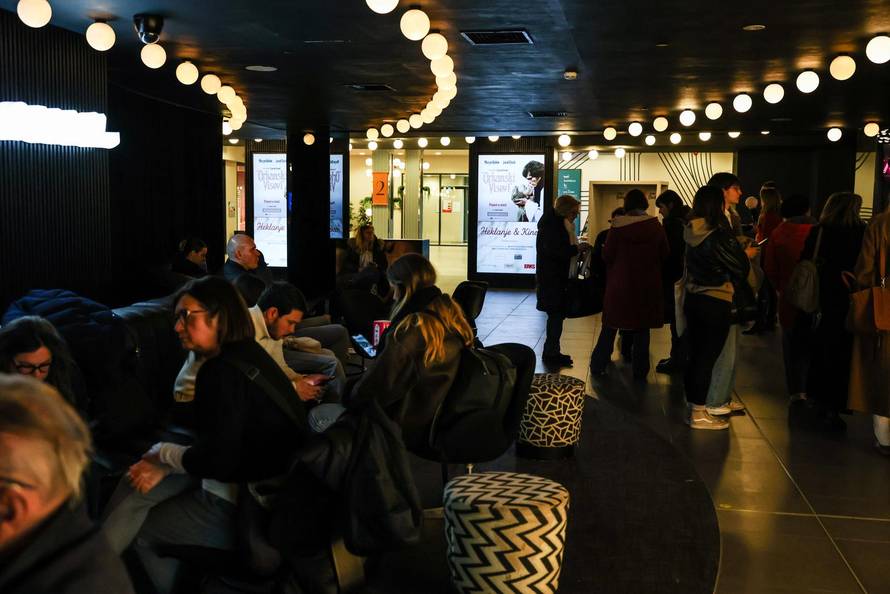 24sata Zagreb: Prvo heklanje i kino u Hrvatskoj