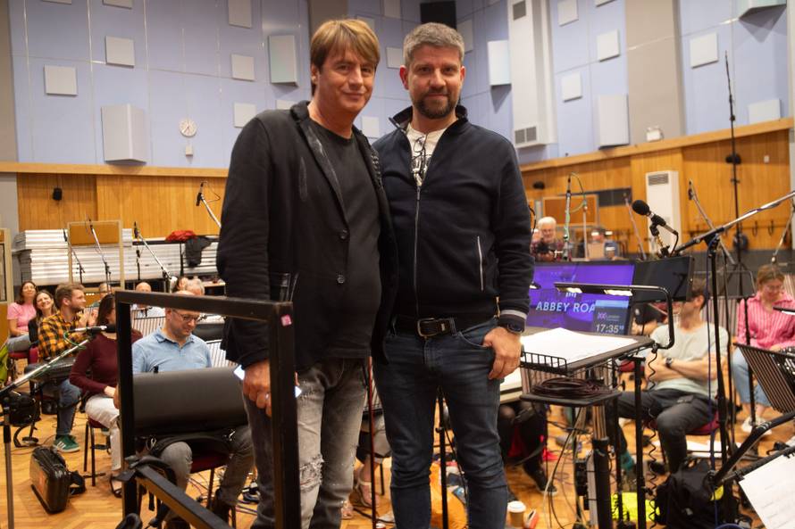 Boris Novković: Drhtao sam od ponosa dok sam pjevao očeve pjesme u slavnom Abbey Roadu