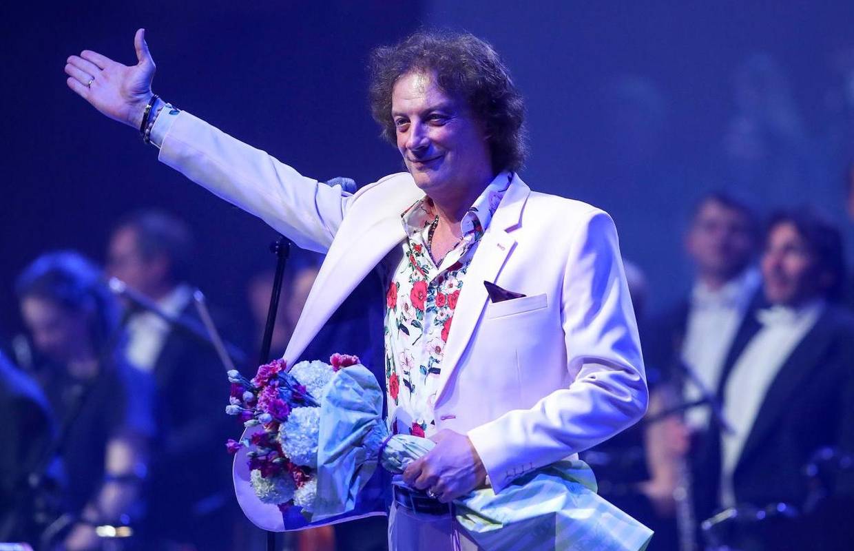 Huljić s filharmonijom oduševio Lisinski hitovima iz filmova...