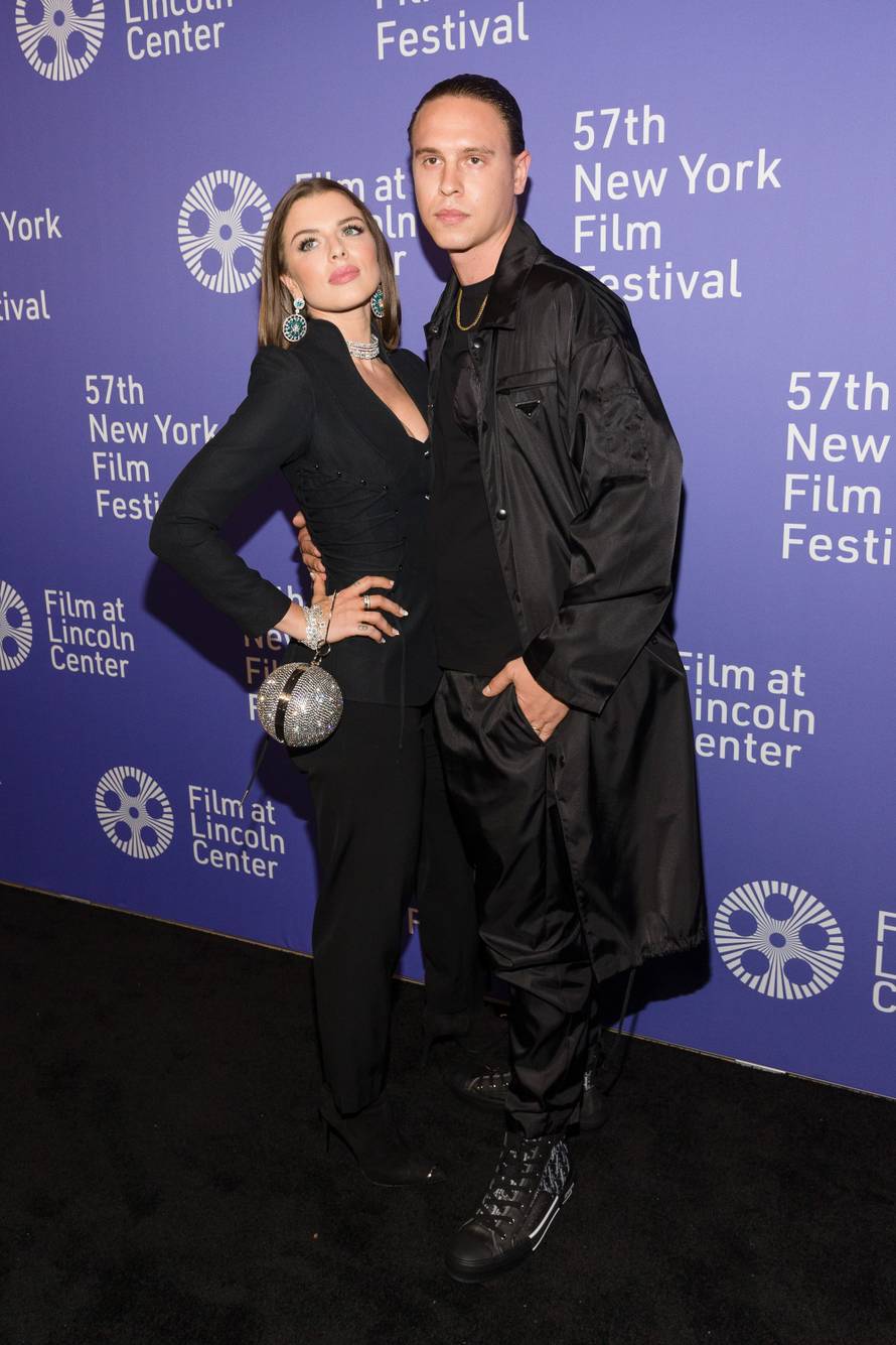 at arrivals for UNCUT GEMS Premiere at 2019 New York Film Festival (NYFF), Alice Tully Hall at Lincoln Center, New York, NY October 3, 2019.