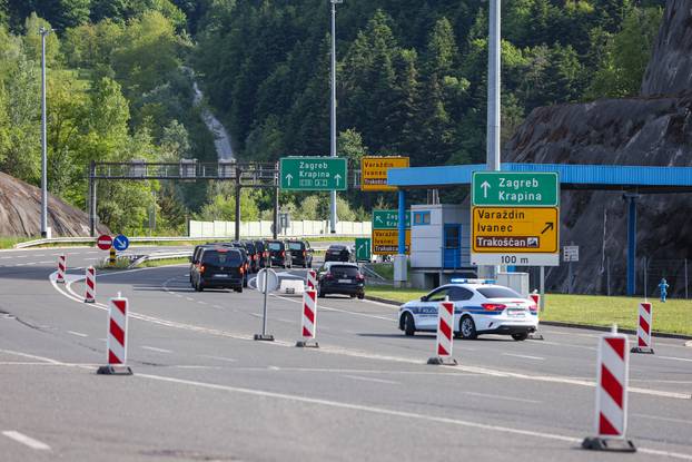 Na Grani?nom prijelazu Macelj održana je primopredaja posmrtnih ostataka hrvatskih žrtava izme?u Republike Slovenije i Republike Hrvatske