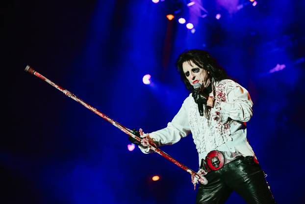 Zagreb: Koncert benda Hollywood Vampires u Areni