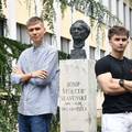 Prijatelji Filip i Fran bez gre&scaron;ke su polo&zcaron;ili matematiku: U na&scaron;oj &scaron;koli osje&cacute;amo se kao kod ku&cacute;e!