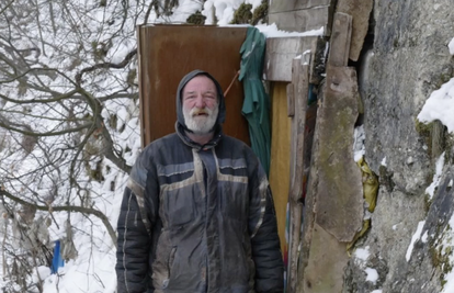 Zima špiljskog čovjeka: Žarko živi sam u stijeni na  minus 25