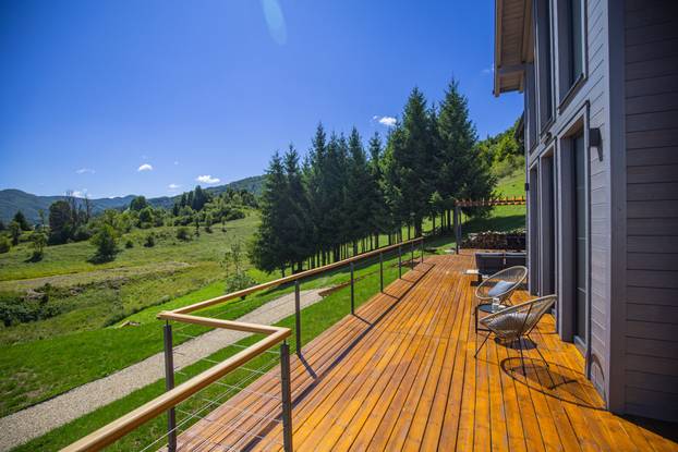 FOTO Ova kuća je savršena za zimski odmor: Zavirite u Silver House u Gorskom kotaru