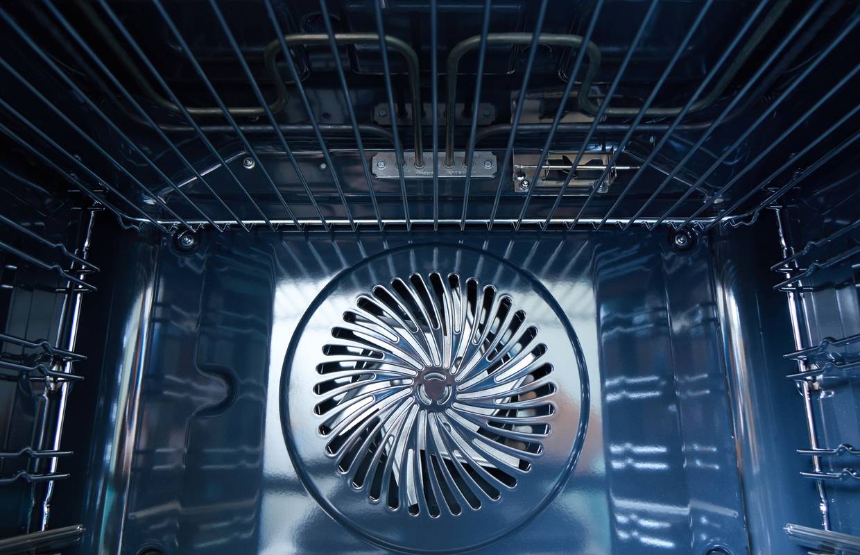 Koristite ventilaciju u pećnici kako bi uštedjeli što više struje