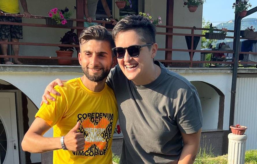 Marija Šerifović otišla u Zenicu kod uličnog pjevača Mustafe: Platila mu hranu i najam stana