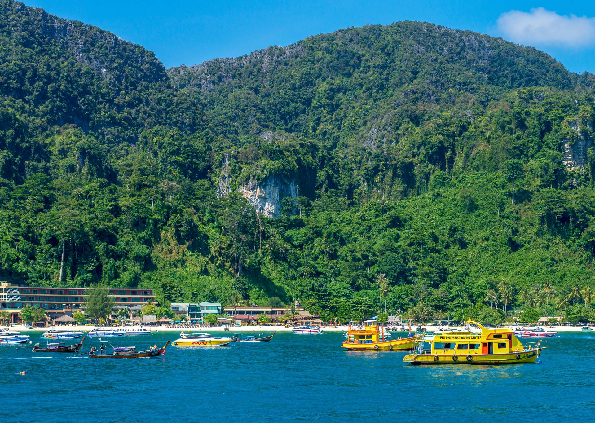 Phuket, Tajland: Od cjenkanja do masaže sa 'sretnim krajem'