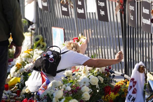 Novi Sad utihnuo na 16 minuta za sve poginule u nesreći u padu nadstrešnice
