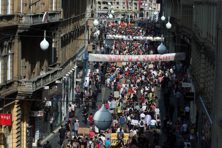 Nekoliko tisuća ljudi u Povorci ponosa: Želimo ljubav i slobodu