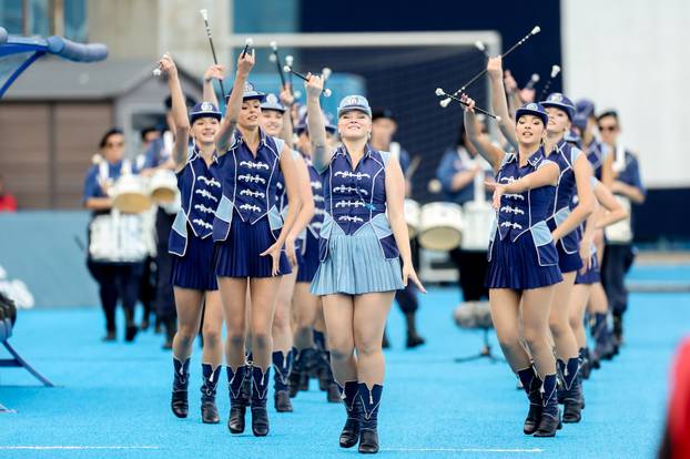 Zagreb: Zagrebačke mažoretkinje dobile zahvalu za 30 godina sudjelovanja na Maksimirskom stadionu 