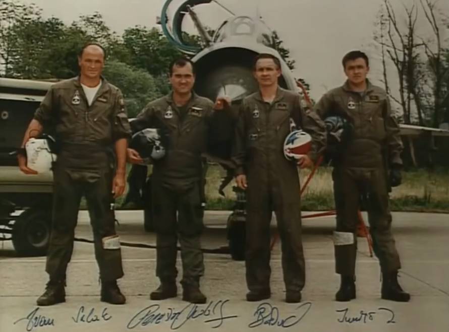 Rudolf Perešin prebjegao je iz JNA u MIG-u. Sa posljednjeg leta nije se vratio supruzi i kćeri