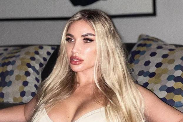 FOTO Mlada mama pokazala sve: Pogledajte zašto je Alina hit na društvenim mrežama...