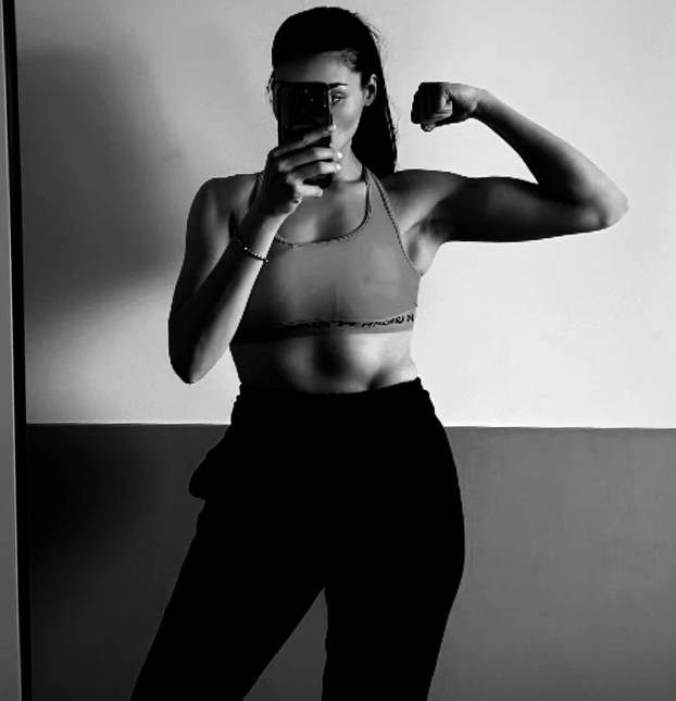 FOTO Odustala od meča protiv kontroverzne boksačice, a sad progovorila: 'Uništili su me...'