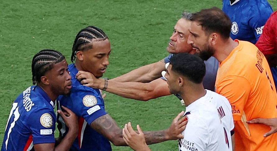 FIFA Club World Cup - Final - Chelsea v Paris St Germain