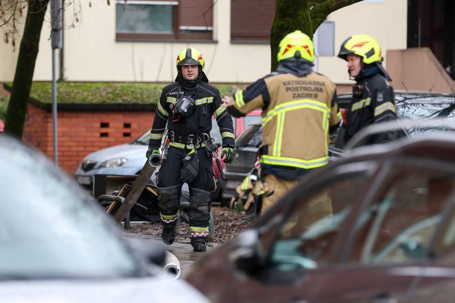 Zagreb: Požar u Ulici Hrvoja Macanovića, tri osobe ozlijeđene