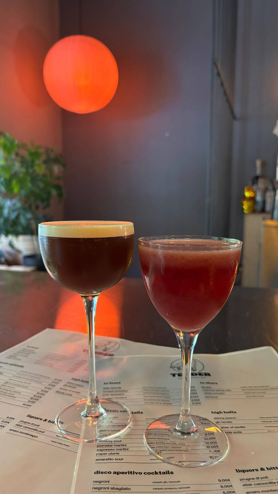 Posjetili smo novo IT koktel mjesto u Zagrebu! Tu radi TV zvijezda. Nudi se i 'pornstar'...