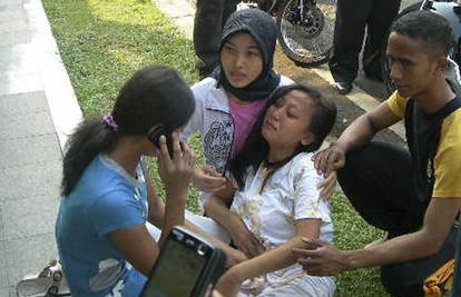 Džakarta: Dvije eksplozije u hotelima ubile devet ljudi