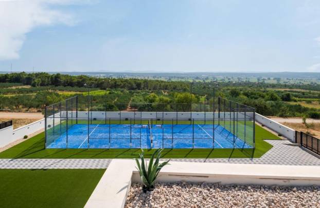 FOTO To je san snova za svakog muškarca! 'Vatreni' je izgradio vilu koja ima nogometni teren