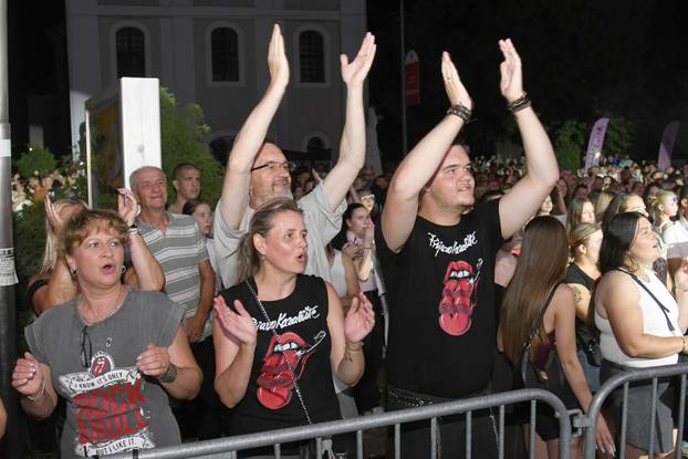 Pitomača: Prljavo kazalište na manifestaciji Dan pecenjakov