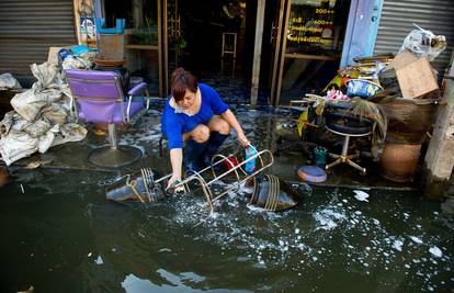 Nakon isušivanja poplavljeno je još 15 tajlandskih provincija 