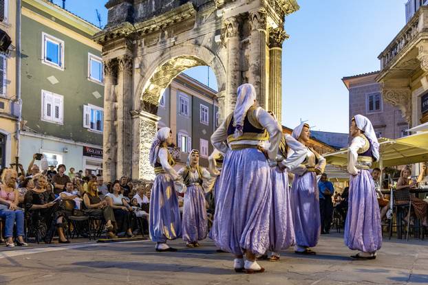 Pula: Održan festival bošnjačke kulture