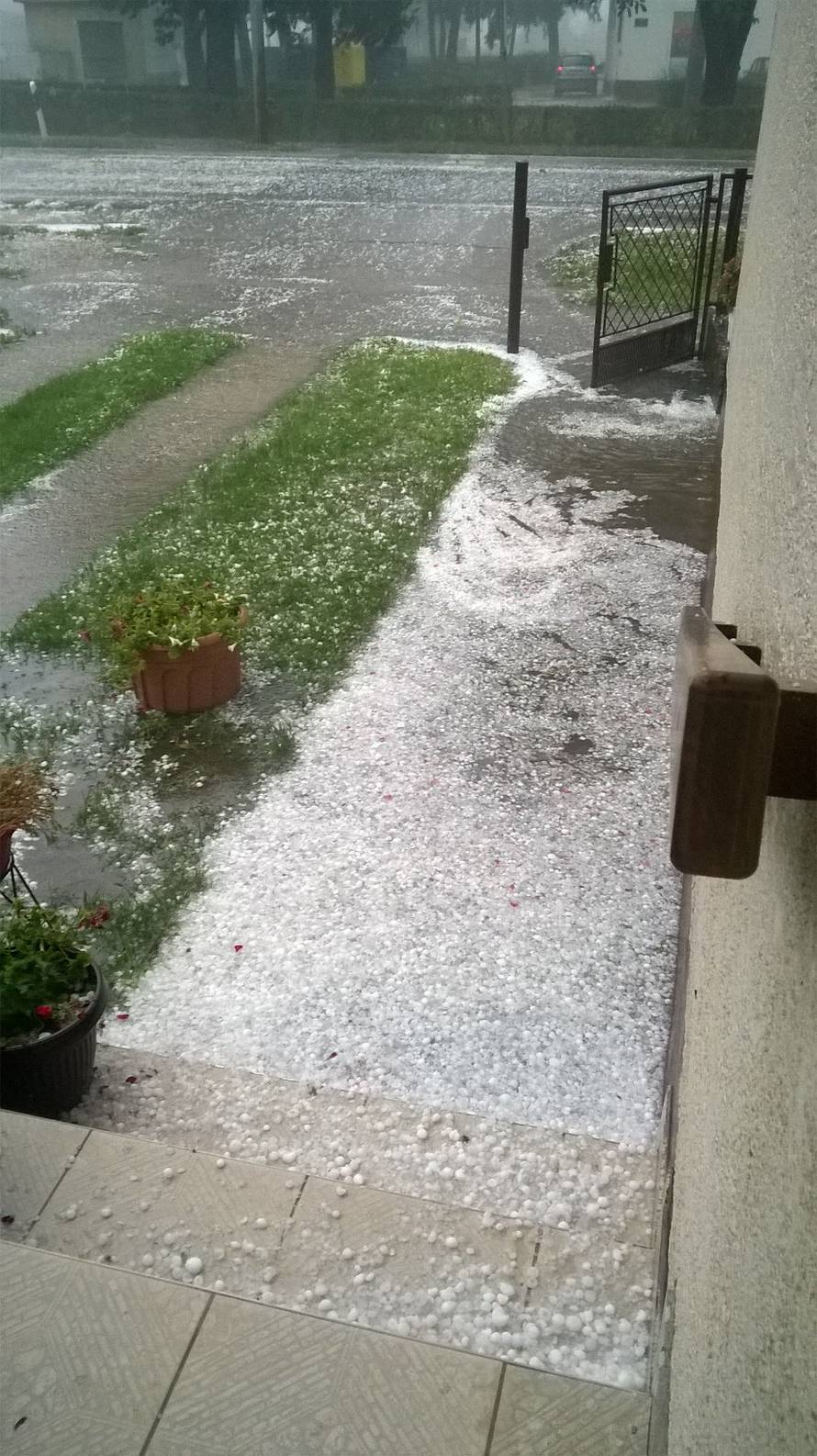 Obilne kiše ponovno potopile Crikvenicu, Rab, Kozari Bok...