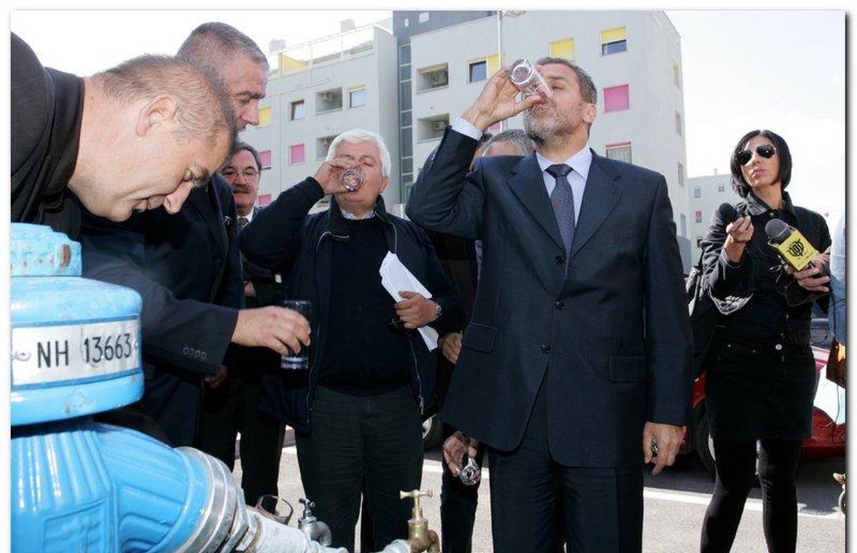 Milan Bandić: 'Popit ću vodu iz svih bunara!'